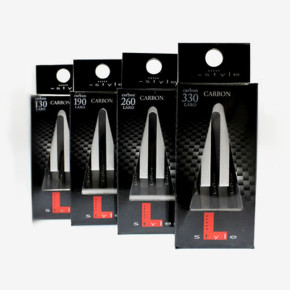 Packaging L-Style Laro Carbon noir, shafts japonais pour fléchettes en formats 190, 260 et 330.